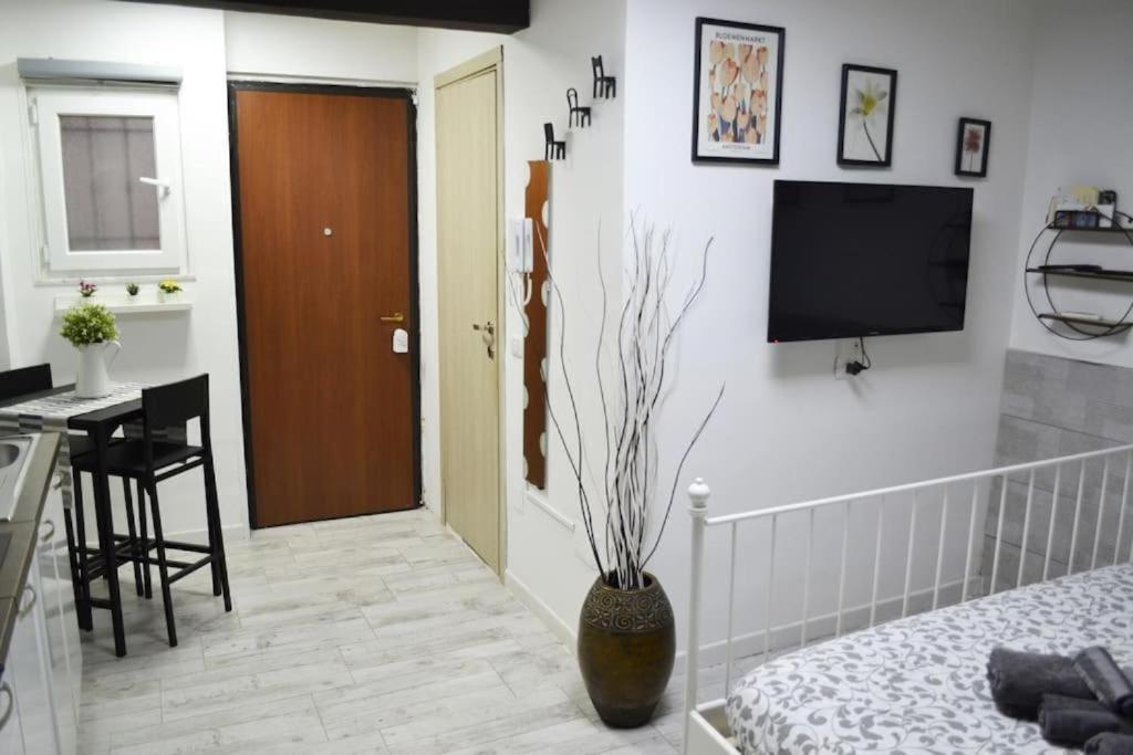 Casa Mya - Studio Flat Naples Luaran gambar